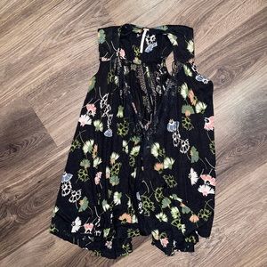 Free people flowy tank top
